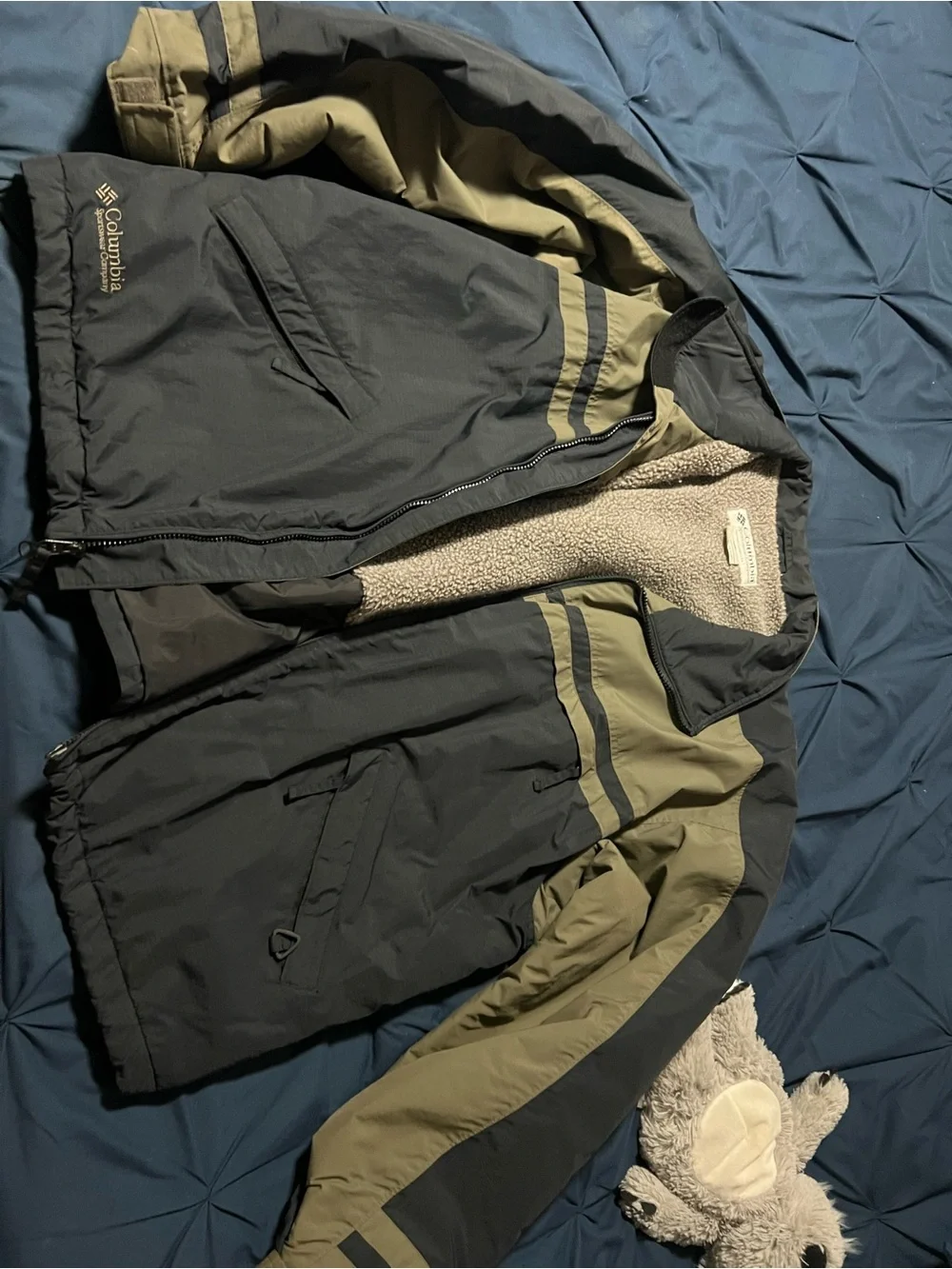 Columbia Olive and Black Sherpa-Lined Performance Jacket